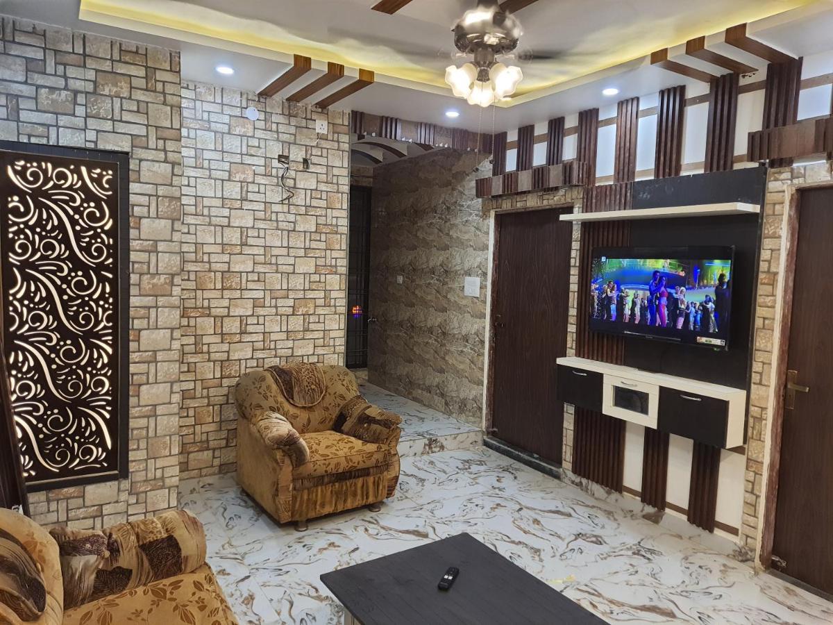 Divine Hotel & Banquet Hall Bhopal Luaran gambar