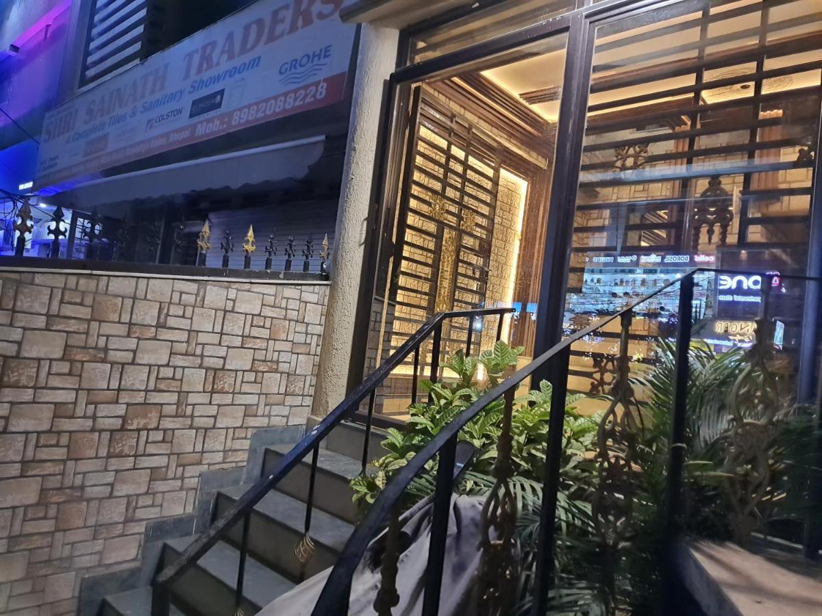 Divine Hotel & Banquet Hall Bhopal Luaran gambar